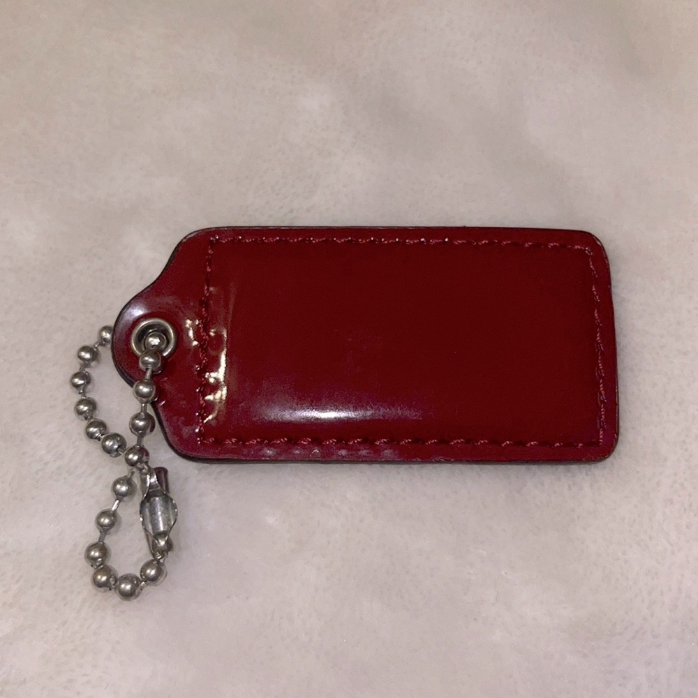 Coach tag
